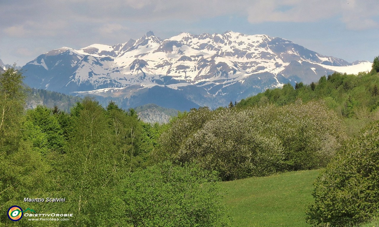 28 Zoom sul gruppo Avaro, Valletto, Pietra Quadra....JPG